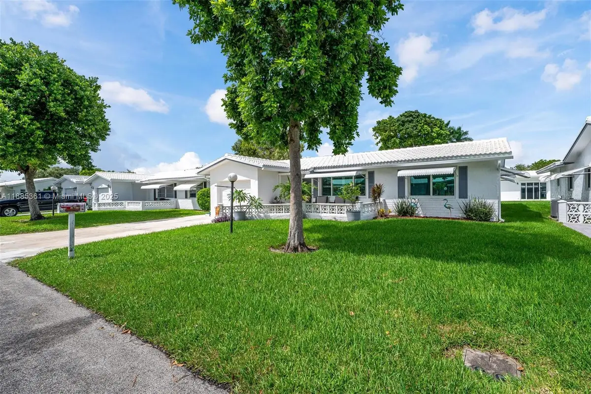 8213 NW 14th St, Plantation, FL 33322 - #1