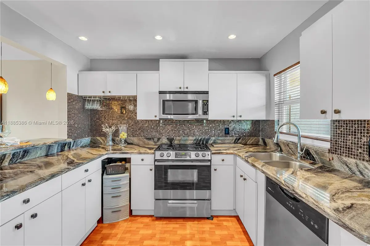 8950 Sunrise Lakes Blvd #311, Sunrise, FL 33322 - Image #1