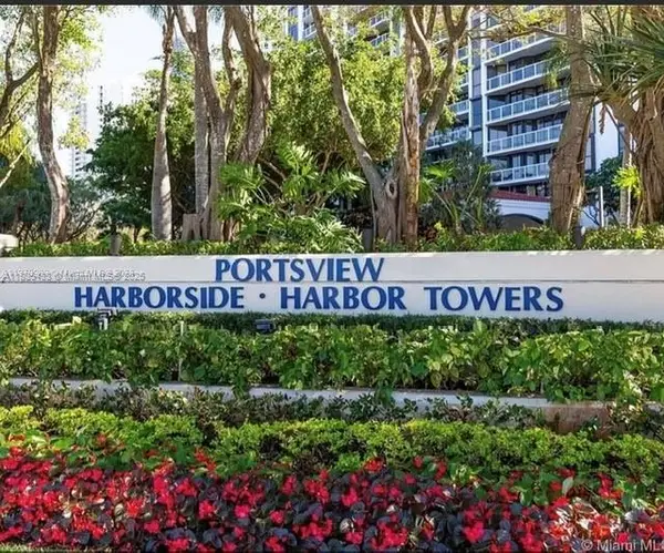 3610 Yacht Club Dr #215, Aventura, FL 33180