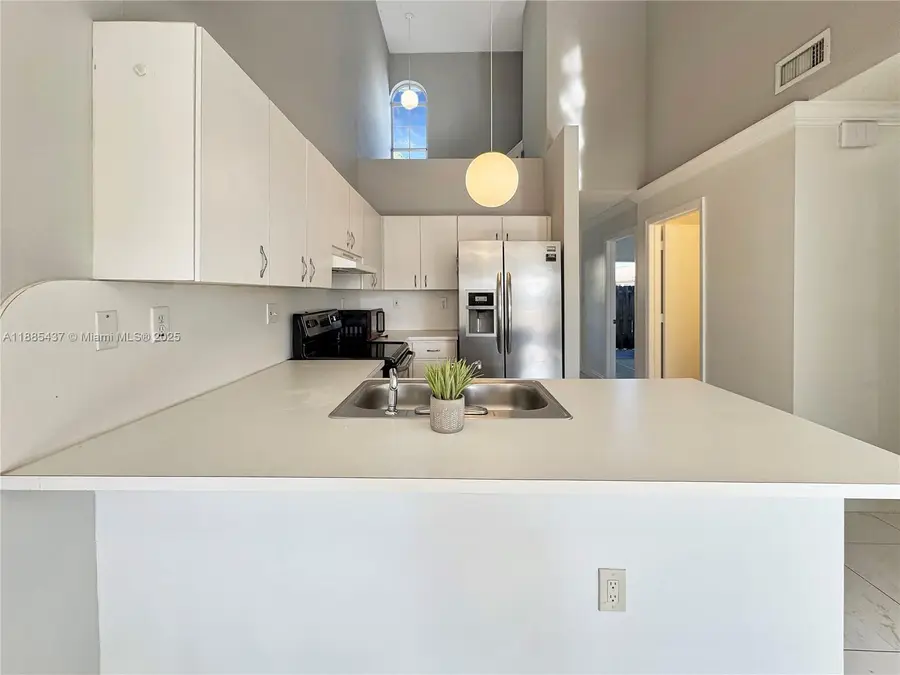 3834 SW 153rd Pl, Miami, FL 33185 - Image #2