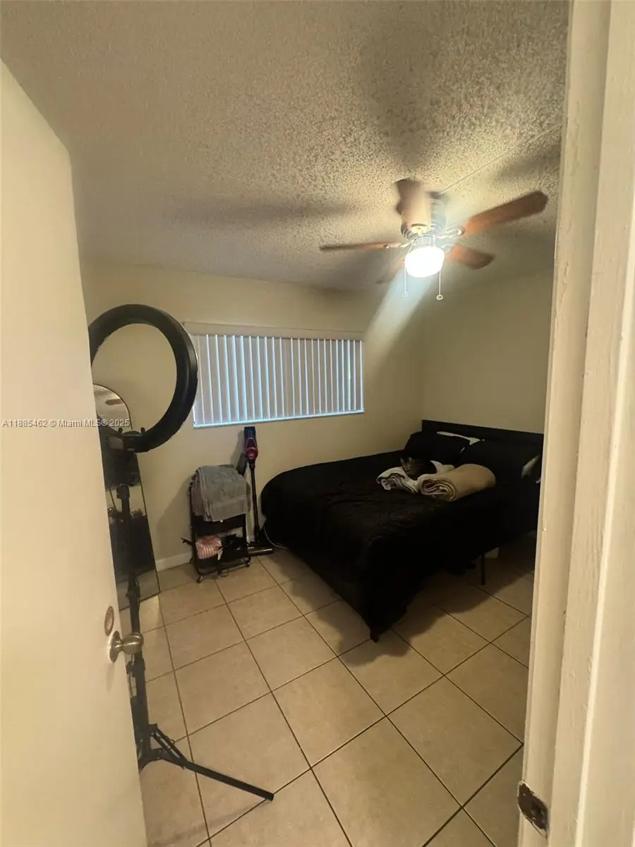 6900 SW 39th St #106J, Davie, FL 33314 - Image #2