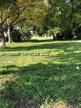 721 W Hallandale Beach Blvd, Hallandale Beach, FL 33009 - #2