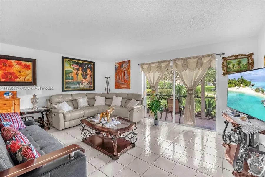 150 S Hollybrook Ter #101, Pembroke Pines, FL 33025 - Image #3