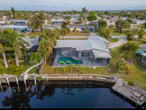 4311 S Atlantic Cir, Cape Coral, FL 33903