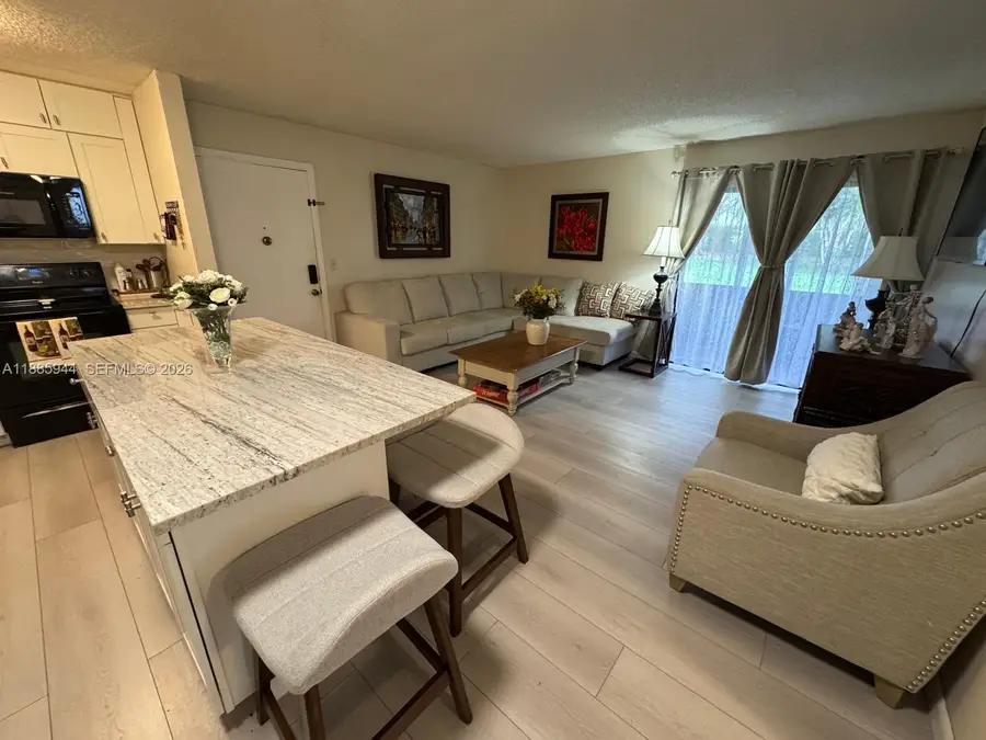 10425 E Clairmont Cir #107, Tamarac, FL 33321 - Image #3