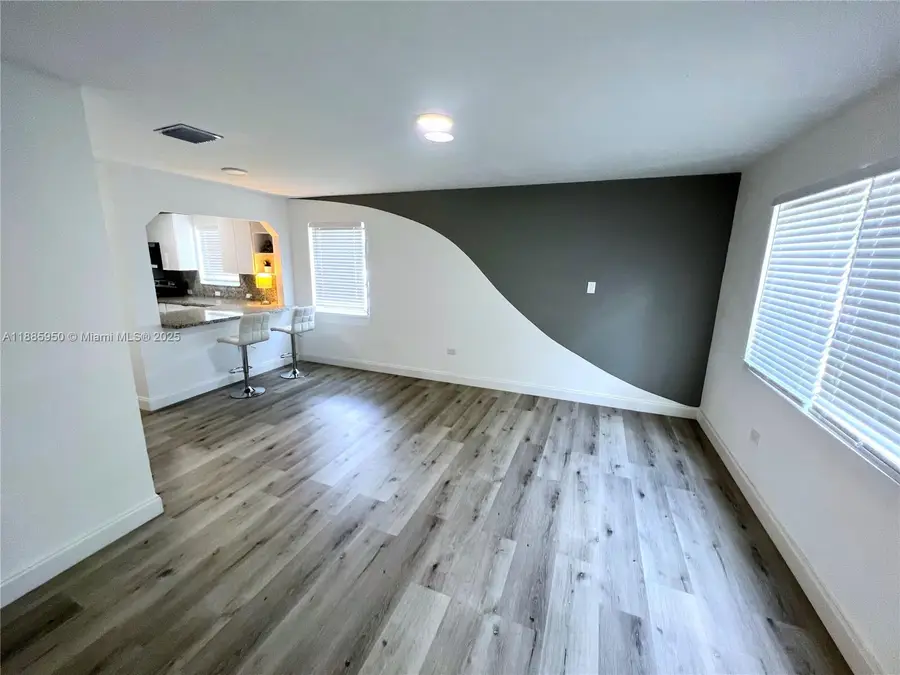 140 NW 124th St, North Miami, FL 33168 - Image #2