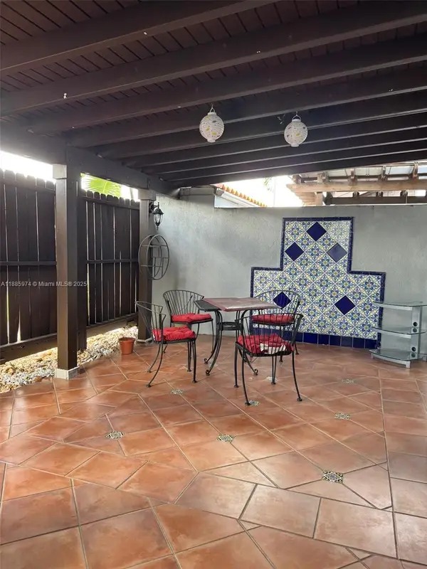 2410 SW 122nd Ct #1, Miami, FL 33175