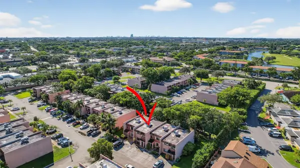 27 Madrid Ln #2-8, Davie, FL 33324