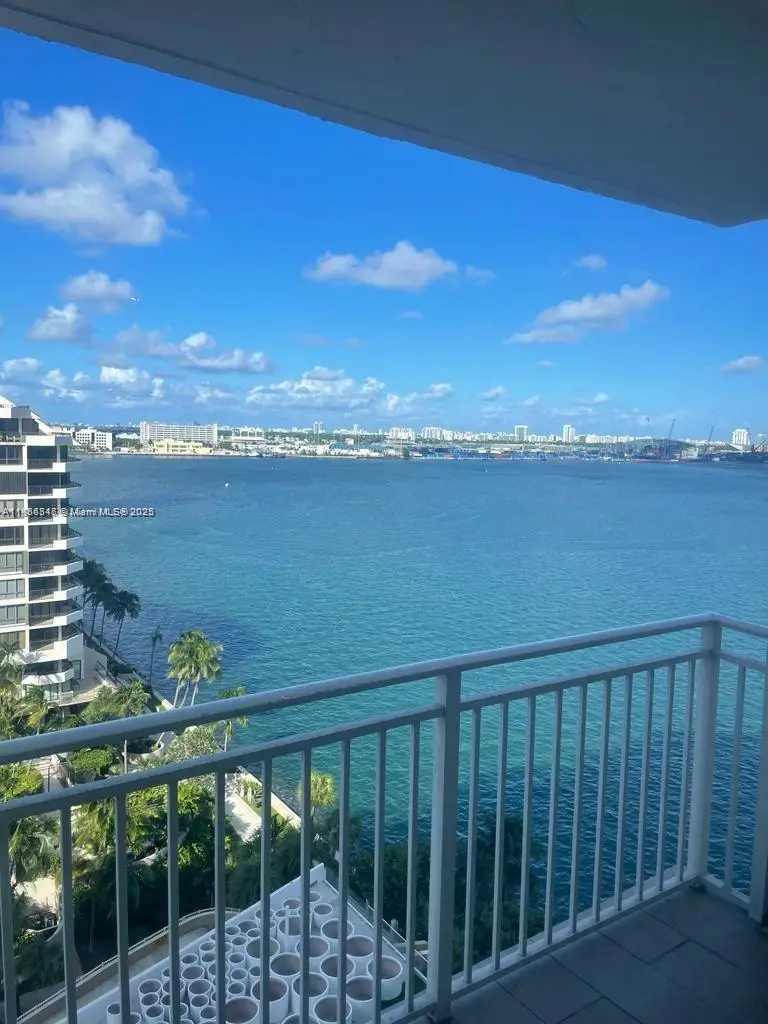 770 Claughton Island Dr #1511, Miami, FL 33131 - Image #1