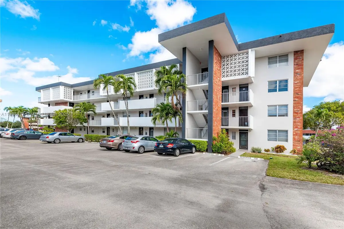 2991 NW 46th Ave #210, Lauderdale Lakes, FL 33313 - Image #1