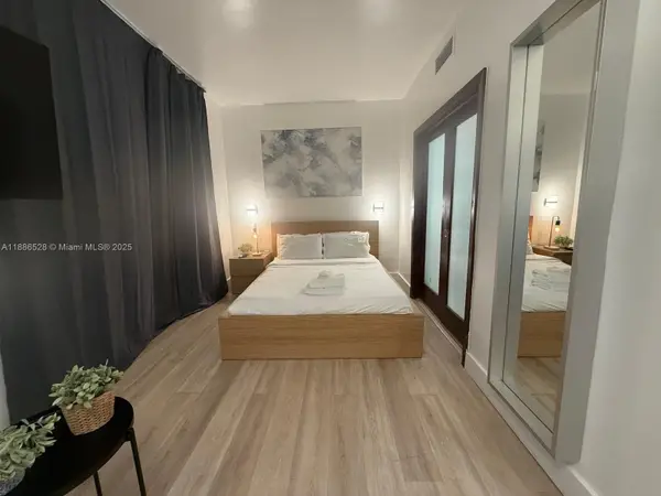 1036 Ocean Dr #B303, Miami Beach, FL 33139