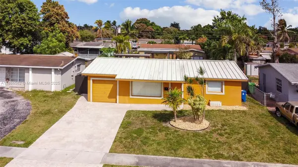 6541 NW 24th St, Sunrise, FL 33313