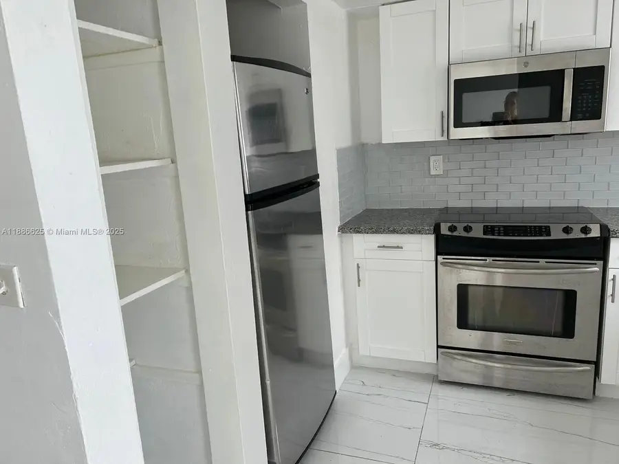 Address Withheld By Seller, Lauderhill, FL 33161 - #2