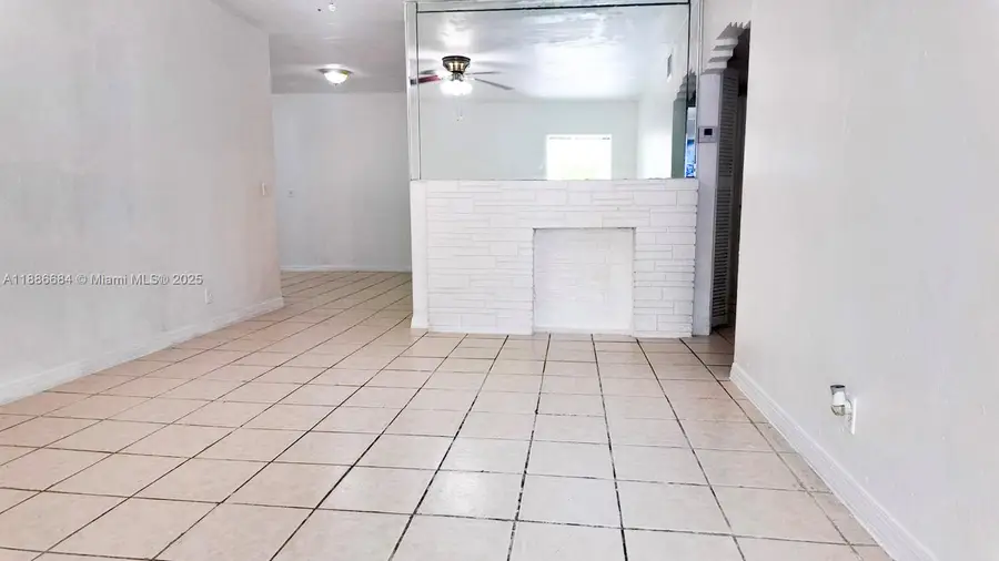 2367 NW 82nd St, Miami, FL 33147 - Image #2