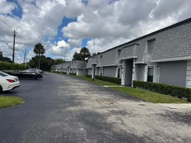 360 NW 69th Ave #202, Plantation, FL 33317 - Image #2