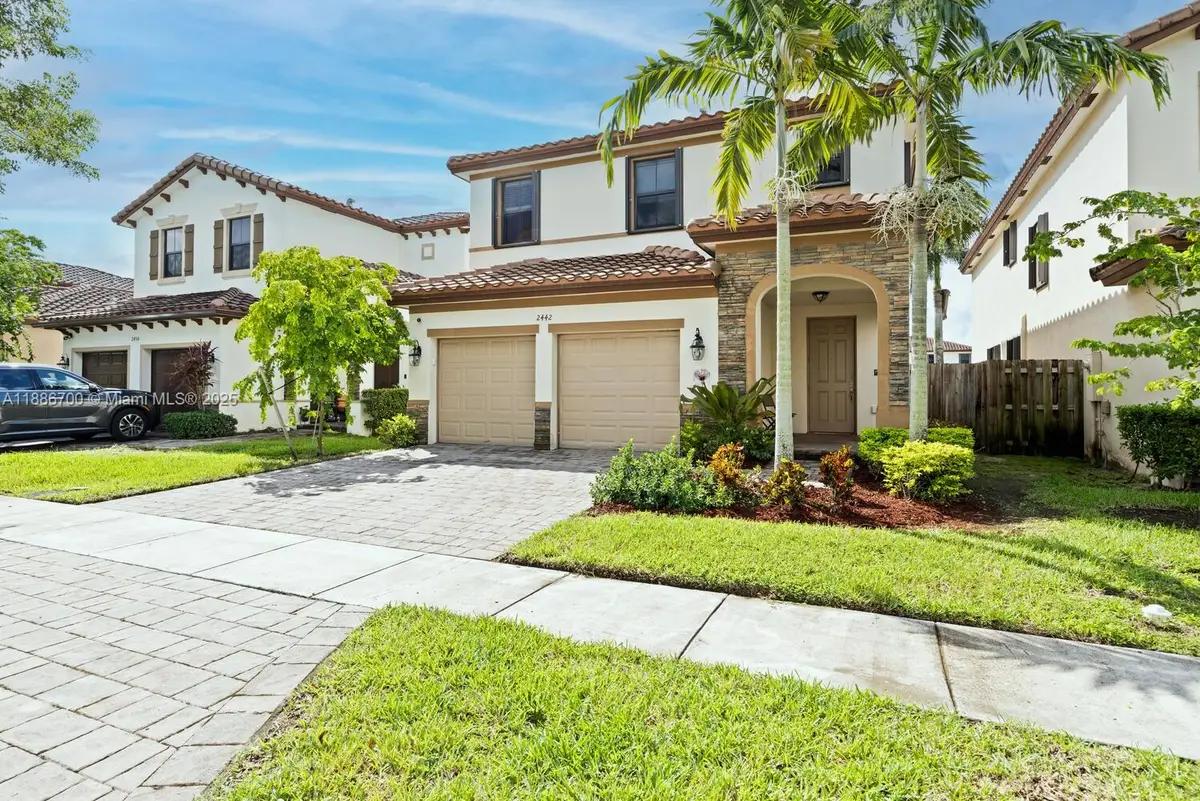 2442 NE 1st St, Homestead, FL 33033 - Image #1