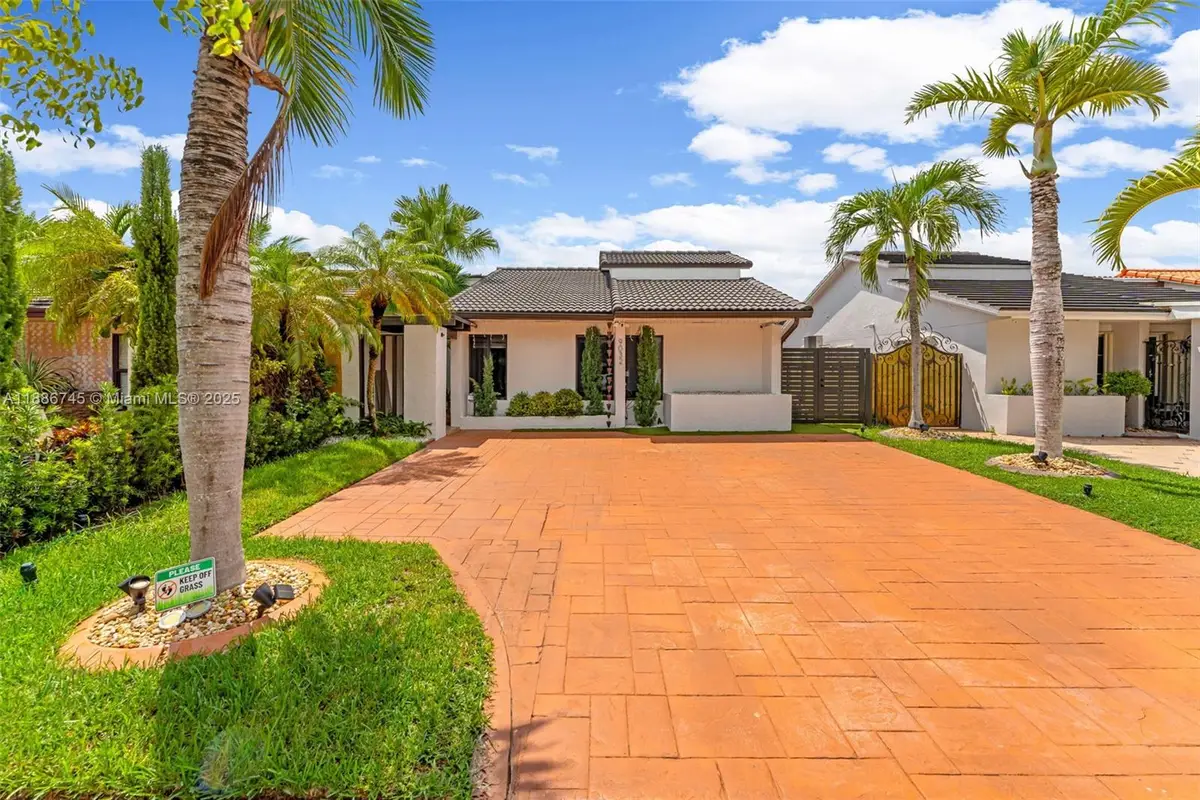 9032 SW 8th Ter, Miami, FL 33174 - Image #1