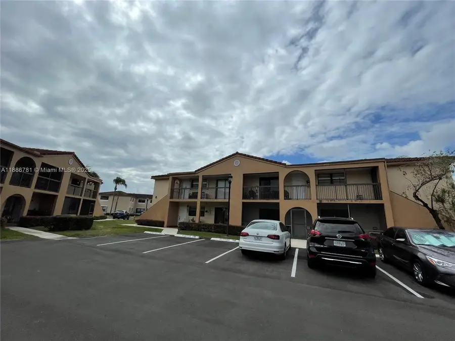 18216 Mediterranean Blvd #1-19, Hialeah, FL 33015 - Image #3