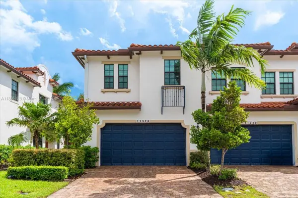 11326 SW 16th St, Pembroke Pines, FL 33025