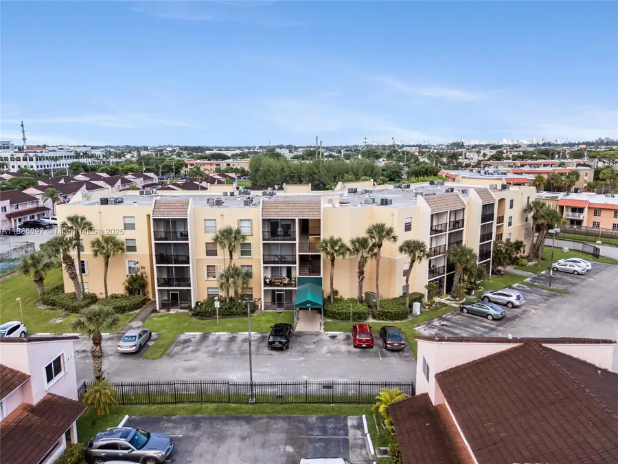 8005 Lake Dr #404, Doral, FL 33166 - Image #2