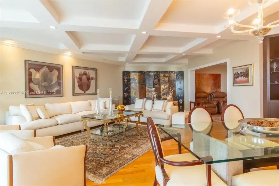 21050 Point Pl #2203, Aventura, FL 33180 - Image #3