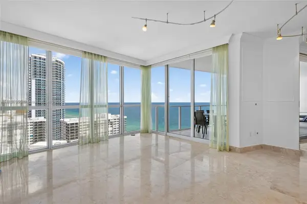 3101 S Ocean Dr #2403, Hollywood, FL 33019