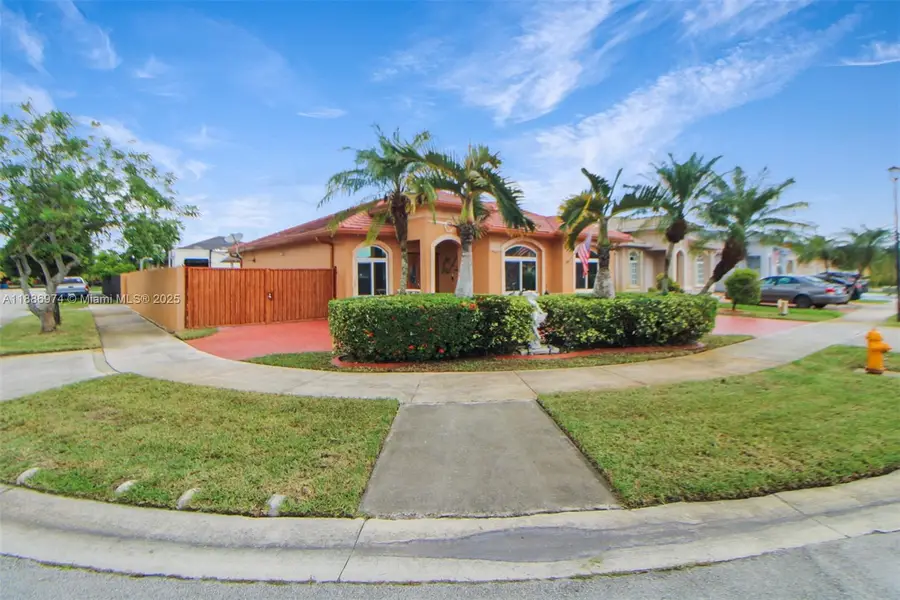 7897 NW 200th Ter, Hialeah, FL 33015 - #2