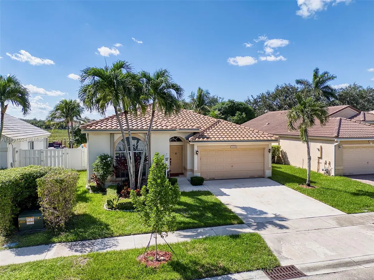 2034 NW 145th Ave, Pembroke Pines, FL 33028 - Image #1