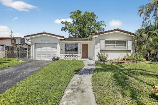 4315 W Park Rd, Hollywood, FL 33021