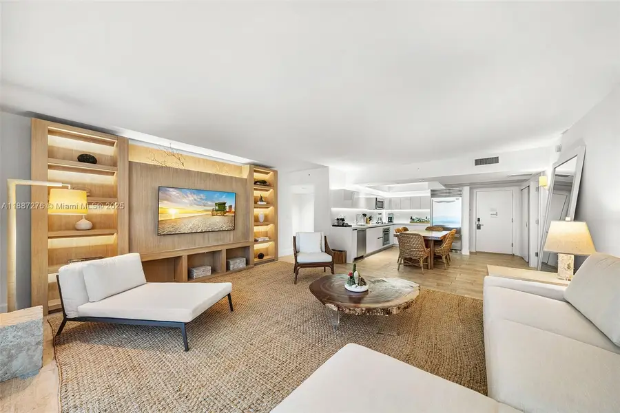 102 24th St #1215, Miami Beach, FL 33139 - Image #3