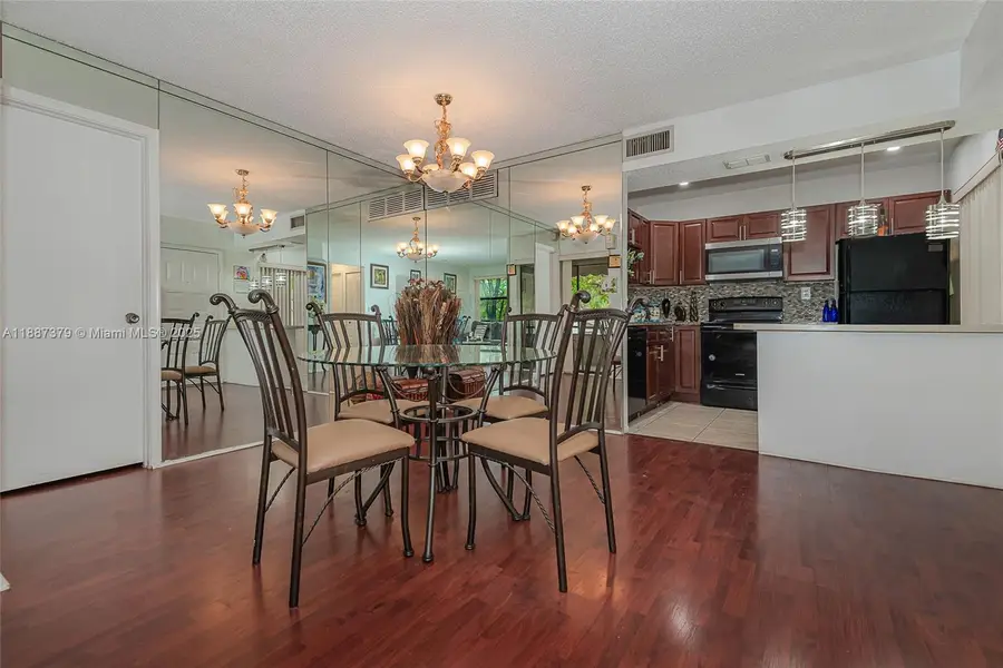 20015 NE 3rd Ct #6, Miami, FL 33179 - Image #3