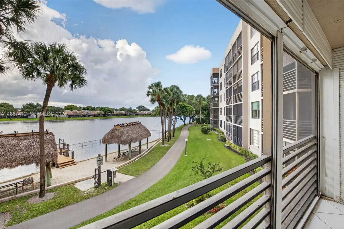 1100 Colony Point Cir #205, Pembroke Pines, FL 33026 - #1