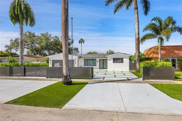 5501 Mckinley St, Hollywood, FL 33021