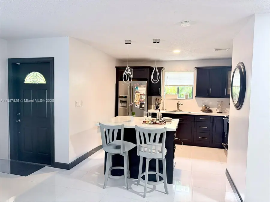 2150 NW 43rd St, Miami, FL 33142 - Image #3