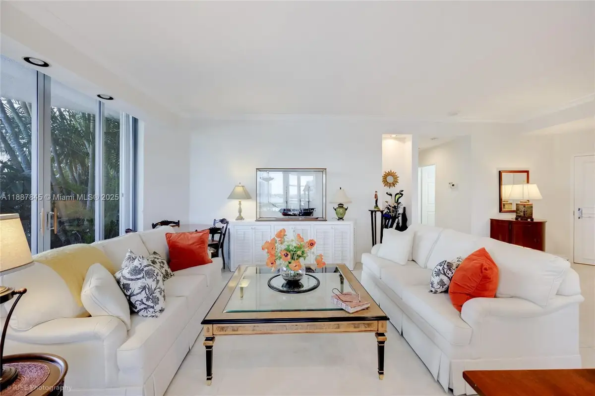 3530 Mystic Pointe Dr #101, Aventura, FL 33180 - Image #1