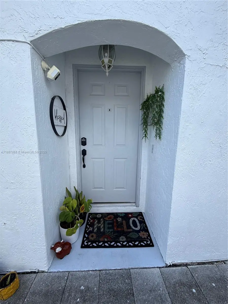 18456 NW 22nd St, Pembroke Pines, FL 33029 - Image #3