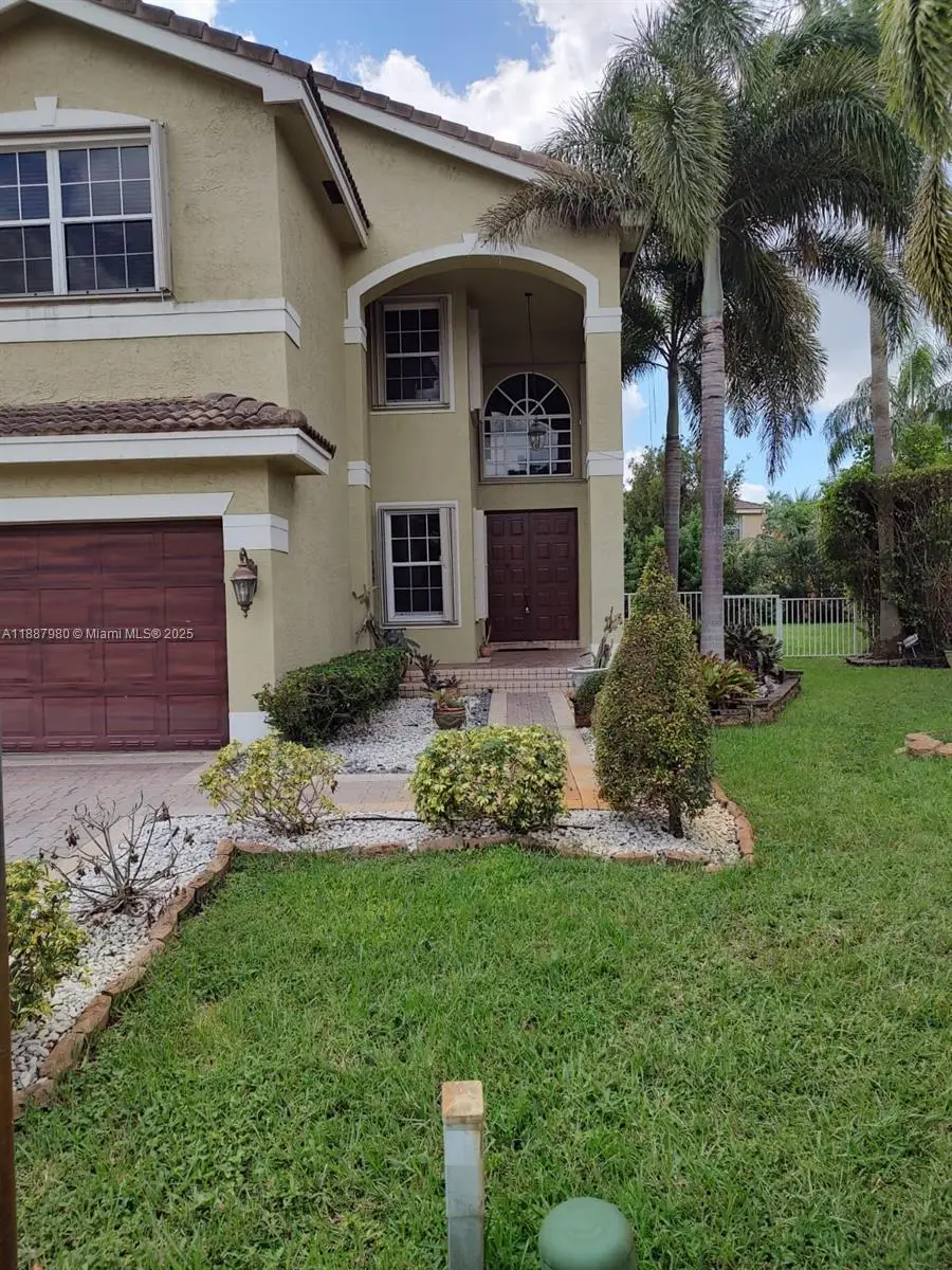 1942 SW 156th Ave, Miramar, FL 33027 - Image #1