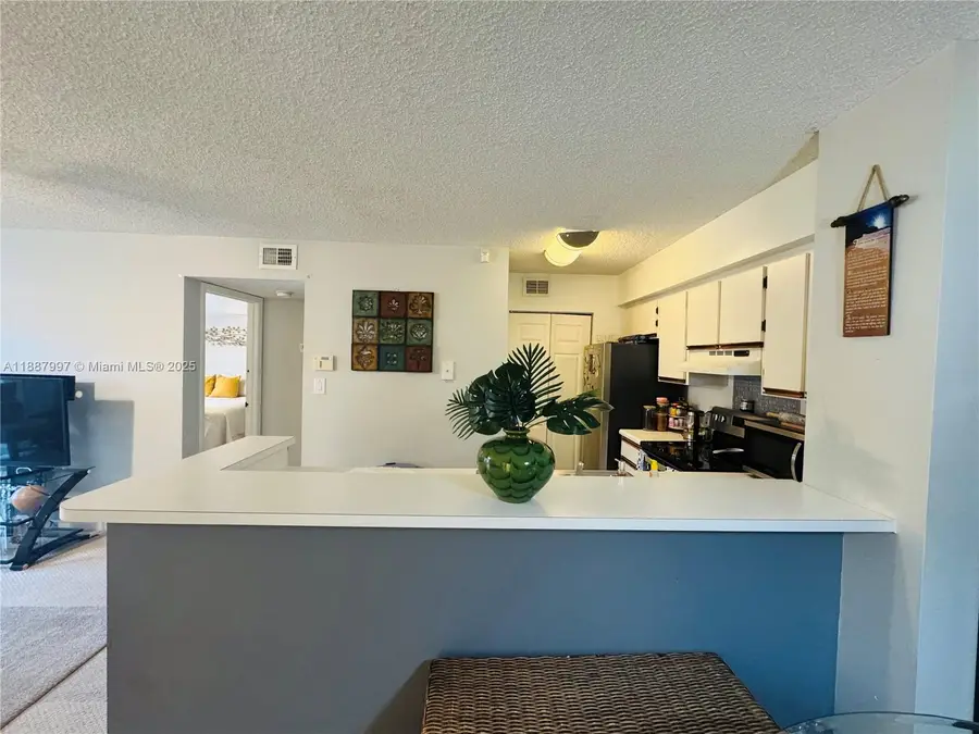 650 S Park Rd #26-5, Hollywood, FL 33021 - Image #2