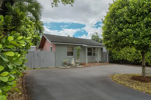 3410 SW 24th St, Miami, FL 33145