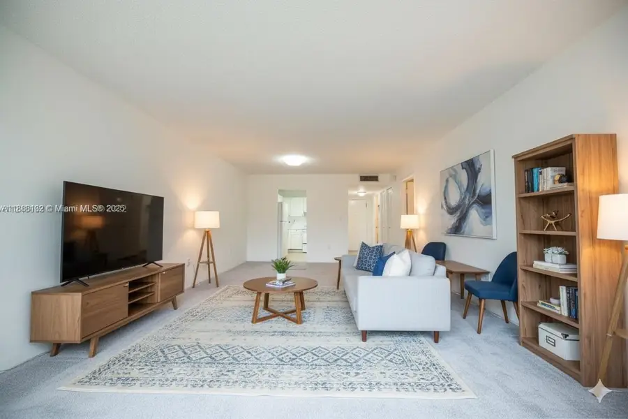 1400 Saint Charles Pl #222, Pembroke Pines, FL 33026 - Image #3