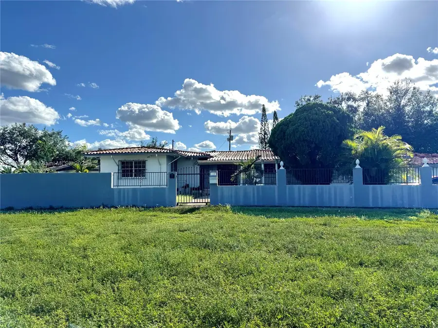 150 NW 63rd Ct, Miami, FL 33126 - Image #3