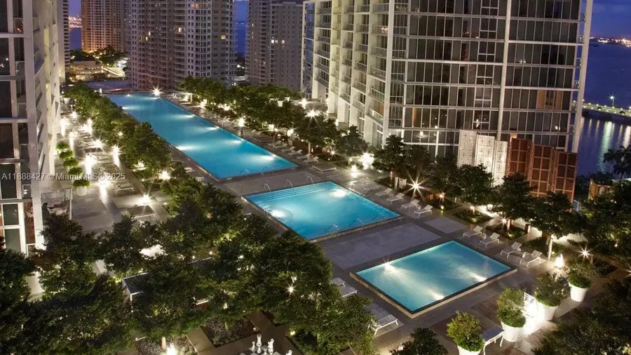 485 Brickell Ave #3707, Miami, FL 33131 - Image #2