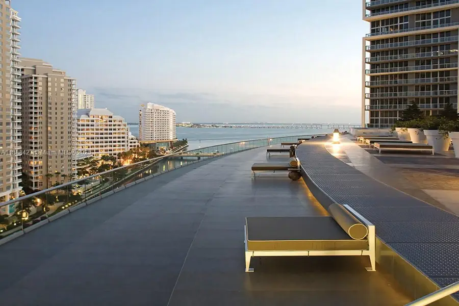 485 Brickell Ave #3707, Miami, FL 33131 - Image #3