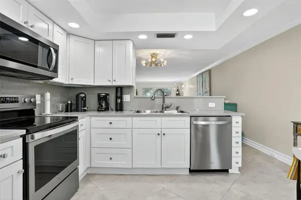 2301 Lucaya Ln #D3, Coconut Creek, FL 33066