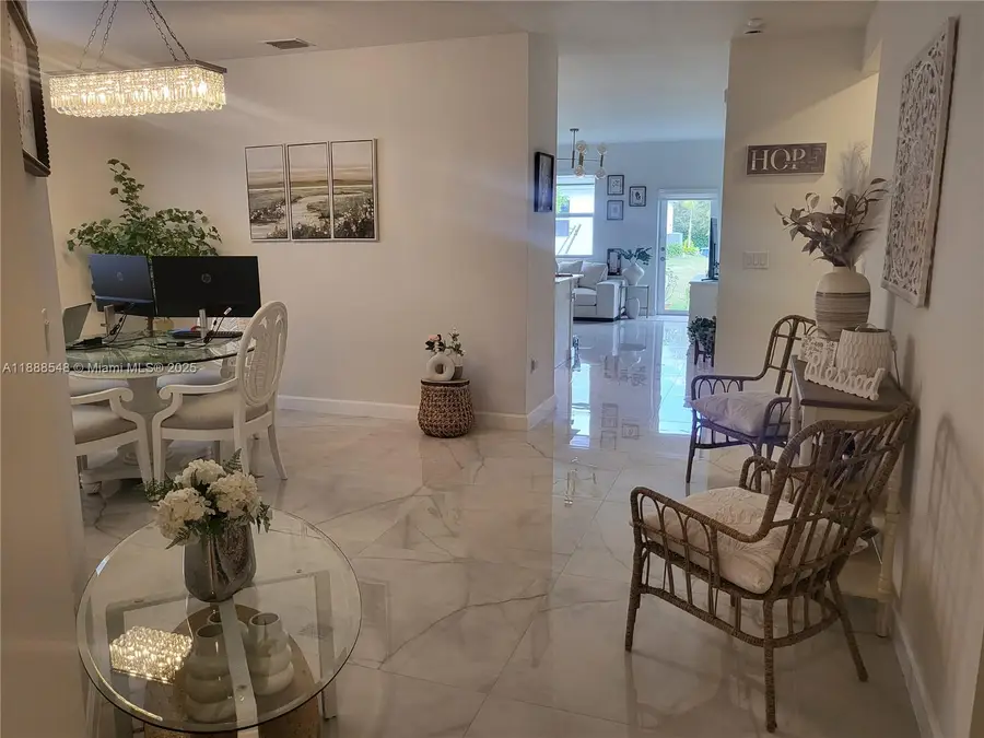 16343 SW 290th Ter, Homestead, FL 33033 - Image #3