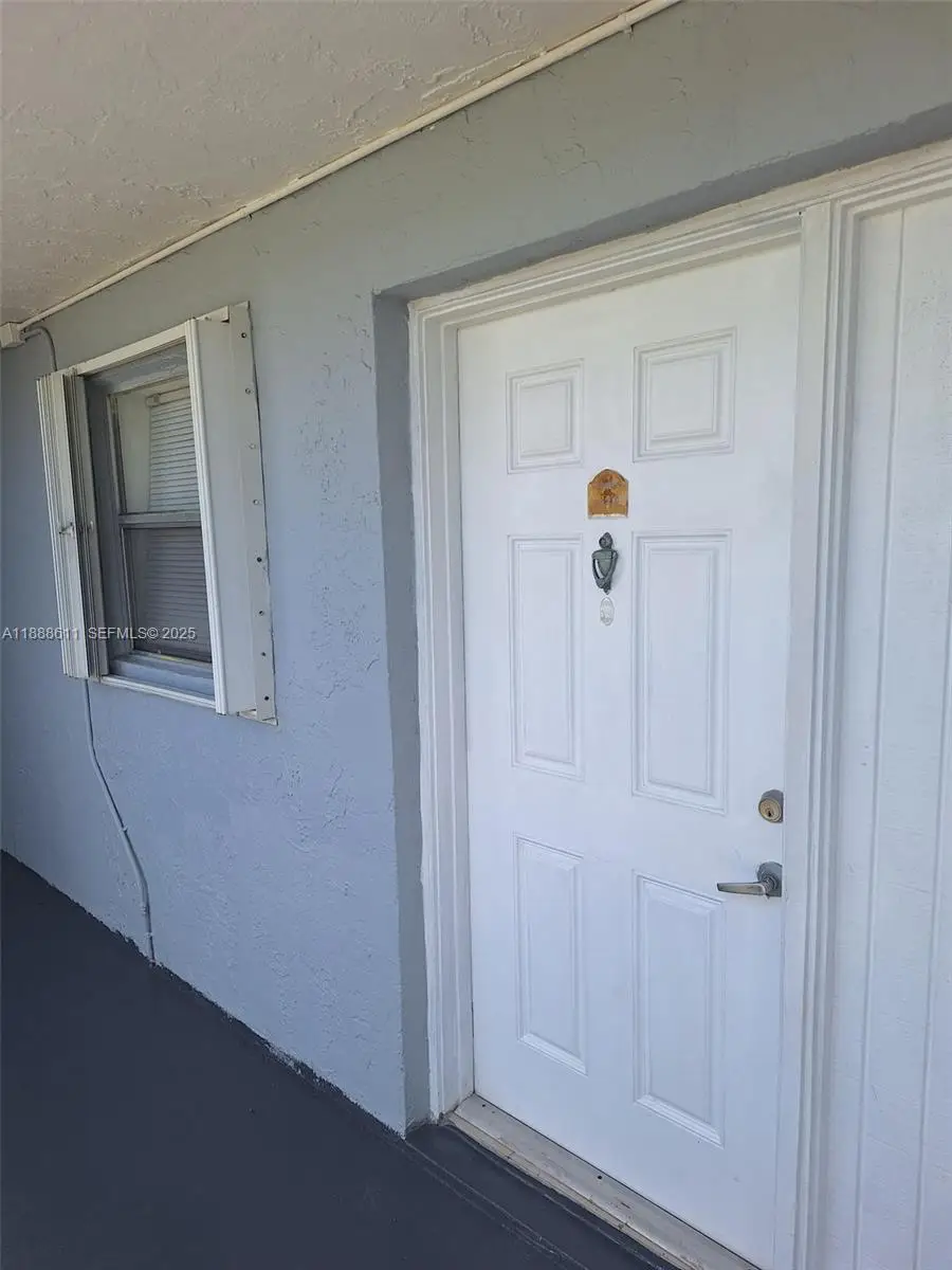 9375 Fontainebleau Blvd #L219, Miami, FL 33172 - Image #3