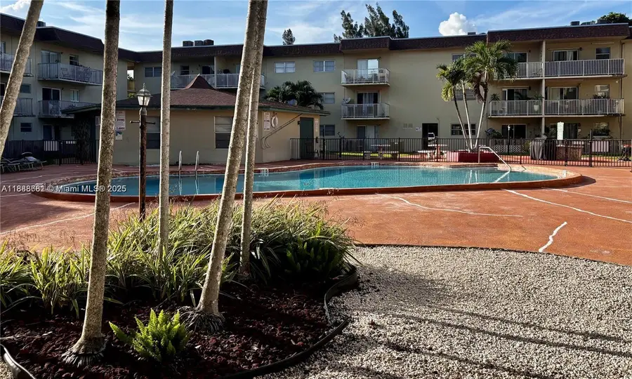 7505 SW 82nd St #318, Miami, FL 33143 - Image #3