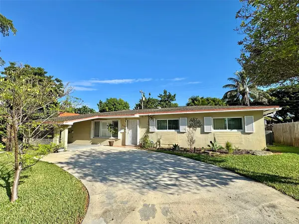 9765 SW 74th St, Miami, FL 33173