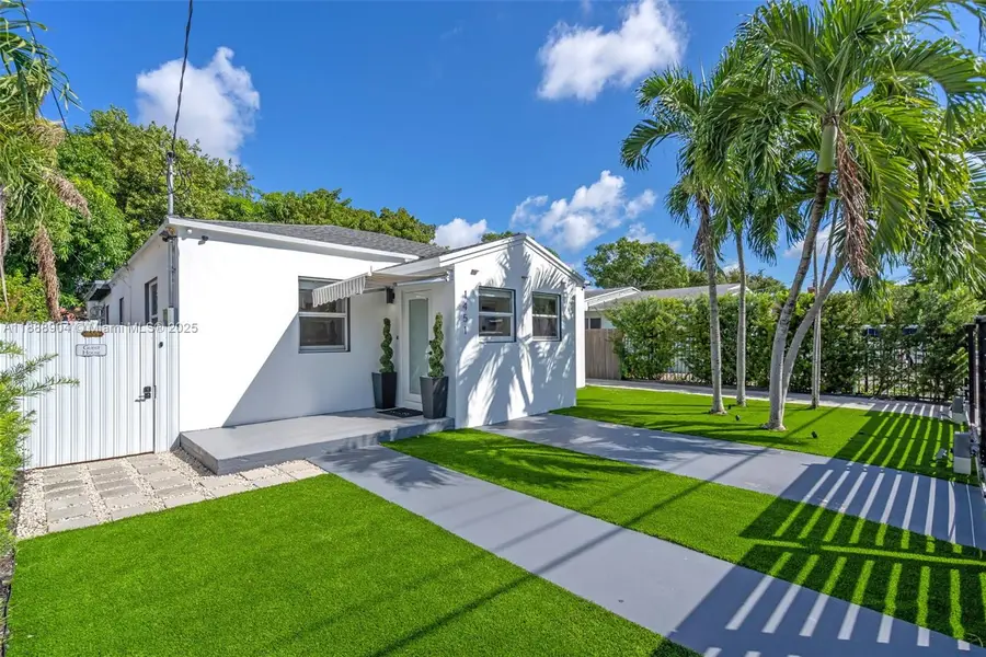 1451 NW 31st St, Miami, FL 33142 - Image #3
