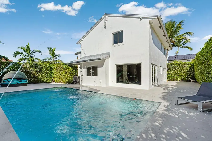 6763 SW 106 Pl, Miami, FL 33173 - Image #2